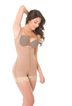 Load image into Gallery viewer, 7004- Body Shaper shorts/SHORT BODY SHAPER
