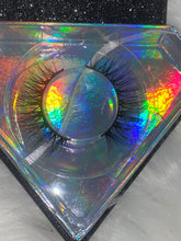 Load image into Gallery viewer, DG13 Diamond Gurl Lashes
